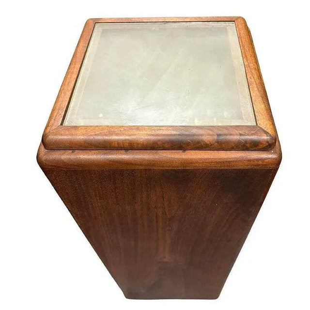 1930s 1930s Art Deco Black Walnut Sculpted Waterfall Lighted Pedestal Display For Sale - Image 5 of 7