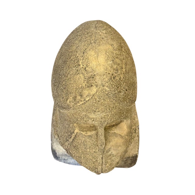 Mid 20th Century Carved Stone Bust of Pericles With Corinthian Helmet. Italy, 20th Century. For Sale - Image 5 of 8