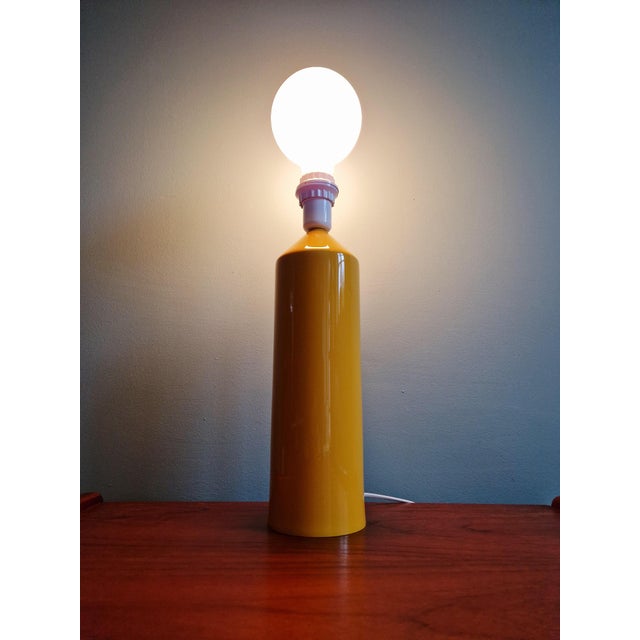 Metal Large Vintage Table Lamp in Yellow Lacquered Metal, 1980s For Sale - Image 7 of 11