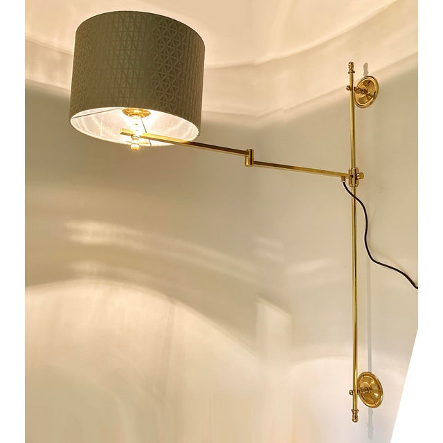 Large Mid-Century Modern Adjustable Sconce in Bronze and Brass, 1960s For Sale - Image 6 of 14