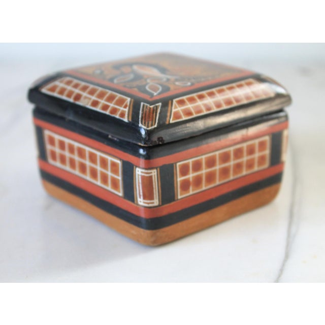 Black Vintage Traditional Folk Art Mexican Tonalá Pottery Trinket Box For Sale - Image 8 of 12