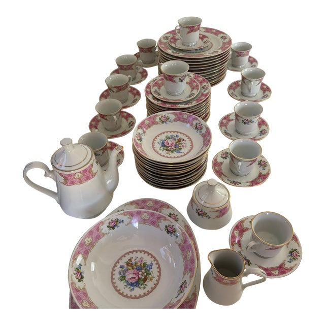 1990s Remington Red Sea Fine China Set With 12 Place Settings - 67 Piece For Sale