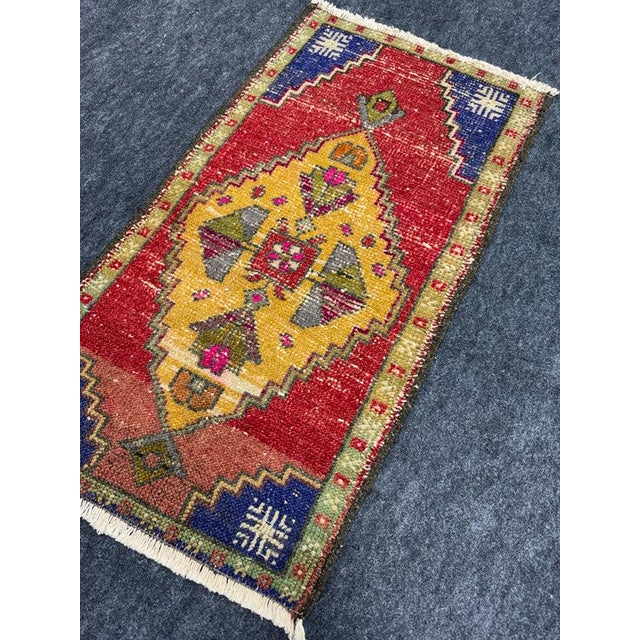 Early 21st Century Turkish Yastik Rug 1'9" x 3'1" For Sale - Image 5 of 5