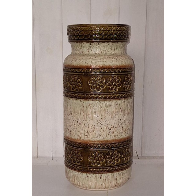 1970s Vintage Ceramic Vase from Bay-Keramik, 1970s For Sale - Image 5 of 5