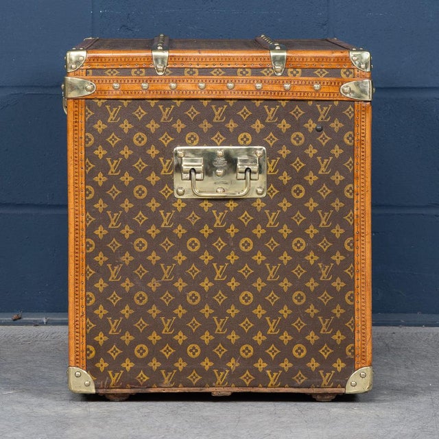 Louis Vuitton Antique Hat Trunk in Monogram Canvas from Louis Vuitton, France, 1910 For Sale - Image 4 of 18