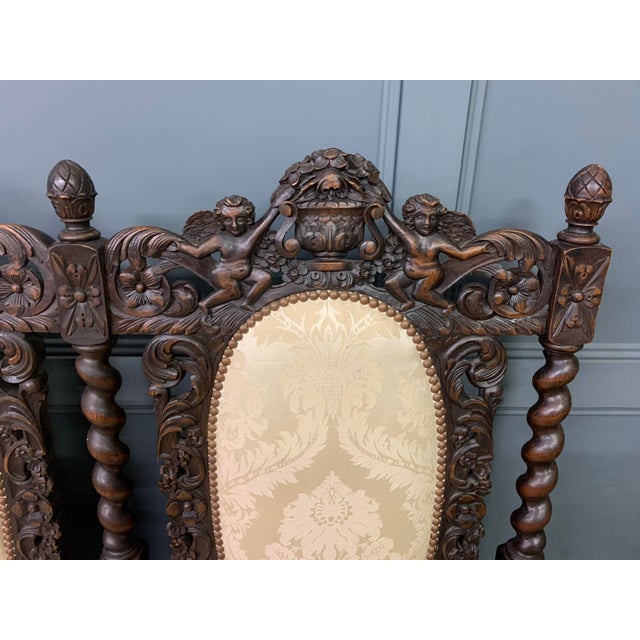 Wood 19th Century Carolean Walnut Settee, 1880 For Sale - Image 7 of 14