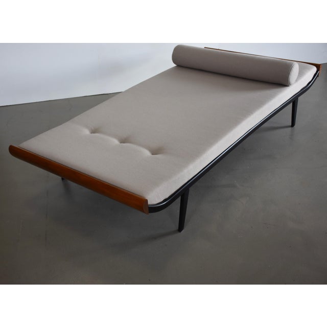 Beige Mid-Century Modern Cleopatra Daybed by Dick Cordemeijer for Auping, 1960s For Sale - Image 8 of 8