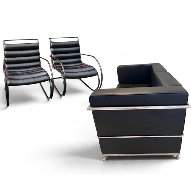 Premium MCM Sophisticated Reproduction of the Lc2 Petit Modele Two-Seat Loveseat. For Sale - Image 4 of 12