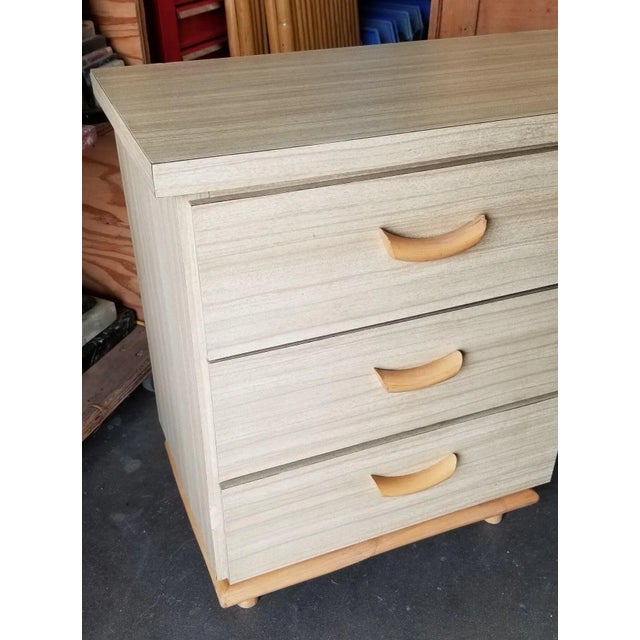Mid-Century Modern Restored Rattan and Formica Desk With Drawers and Hourglass Rattan Sides For Sale - Image 3 of 10
