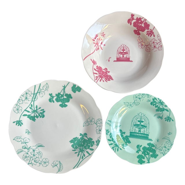 Italian Garden Dinner Service for Six People by Palais Royale, Set of 18 For Sale