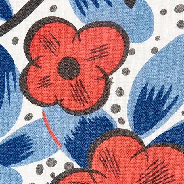 A 1930 design that Paul Poiret created exclusively for Schumacher, this fun, modern, mid-scale floral features charming...
