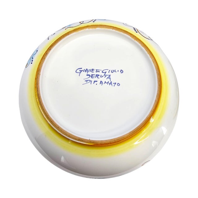 Late 20th Century Gialletti Giulio Deruta Hand-Painted Maiolica Biscotti Jar For Sale - Image 9 of 13