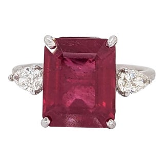 5.9ct Red Ruby Ring With Earth Mined Diamonds in Solid 14k White Gold Size 6.75 For Sale