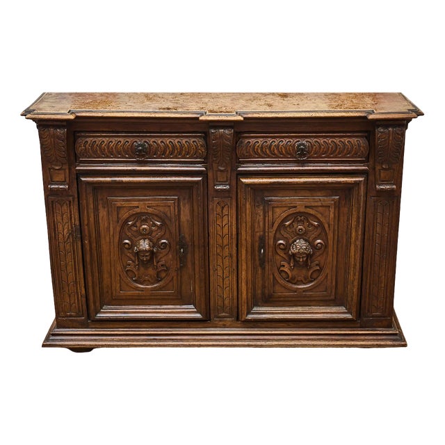 Renaissance Buffet in Walnut Wood, 1700 For Sale