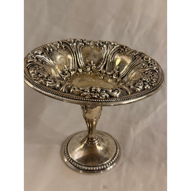 American Antique Frank M. Whiting Footed Sterling Silver Dish With Floral Design For Sale - Image 3 of 9
