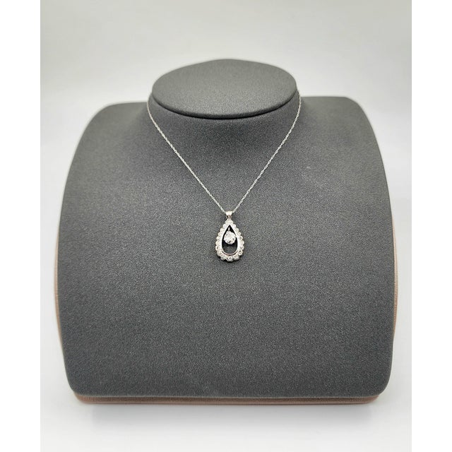 Art Deco 1.00 Ct Diamond Pendant For Sale - Image 3 of 8