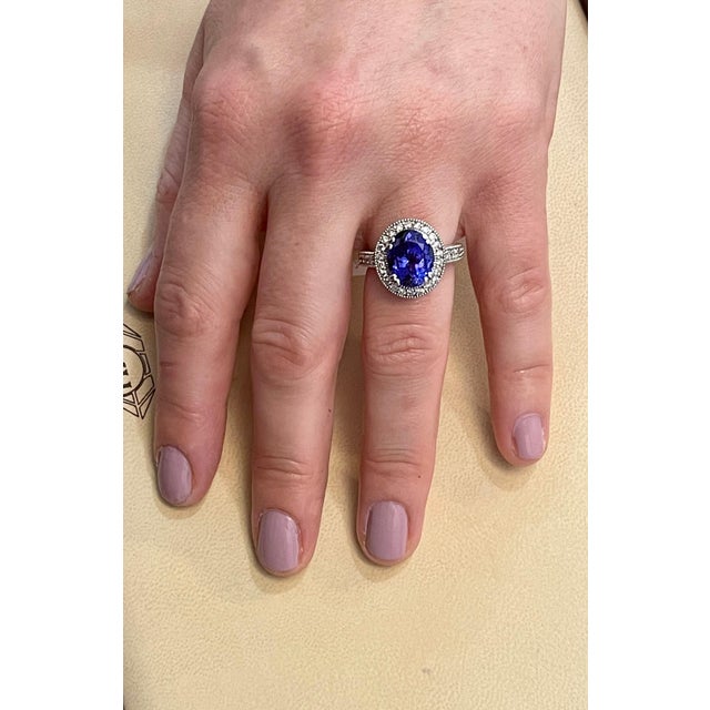 6 Carat Oval Tanzanite and 1 Carat Diamond Ring 14 Karat White Gold, Estate For Sale - Image 12 of 18