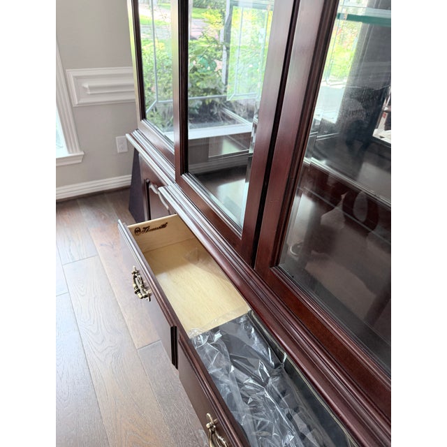 Large Chippendale Mahogany China Cabinet – Mirrored Back, Glass Shelves For Sale - Image 10 of 11