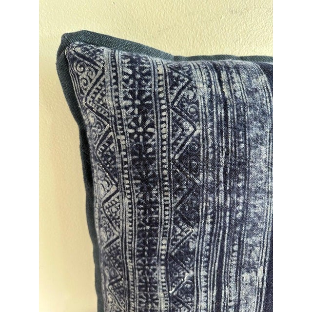 Antique Indigo-Dyed Textile Pillow, Linen, Geometric Motifs, Usa For Sale - Image 4 of 9