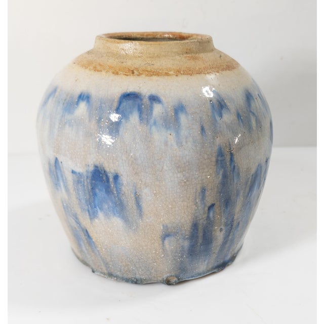 Chinoiserie Mid-Century Abstract Chinese Chinoiserie Blue and White Ginger Jar For Sale - Image 3 of 11