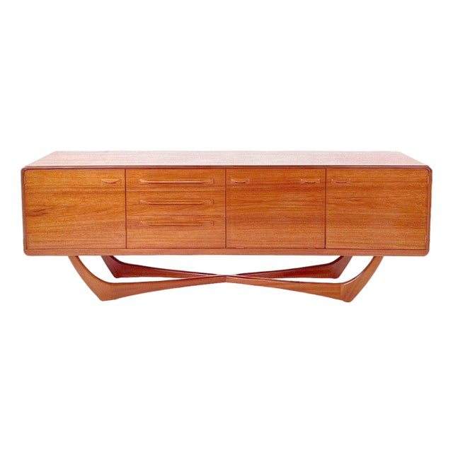 Mid-Century Modern Sideboard by Val Rossi for Beithcraft, 1960s For Sale