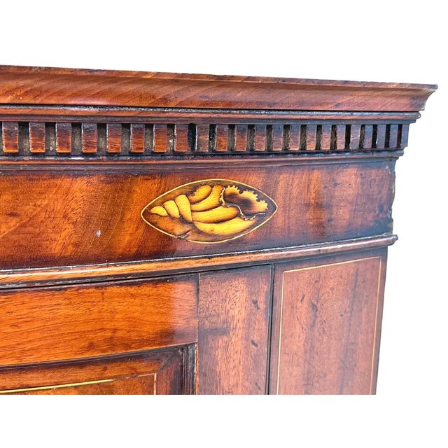 18th Century Mahogany Bow Corner Cupboard, 1790 For Sale - Image 6 of 12
