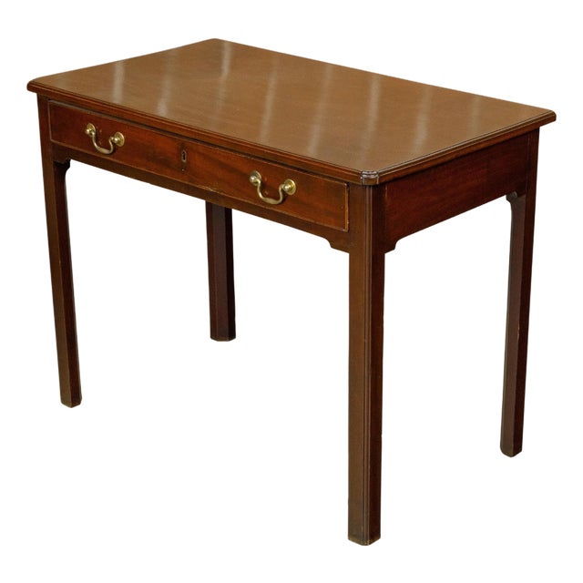 English 18th Century Georgian Period Walnut Side Table with Single Drawer For Sale
