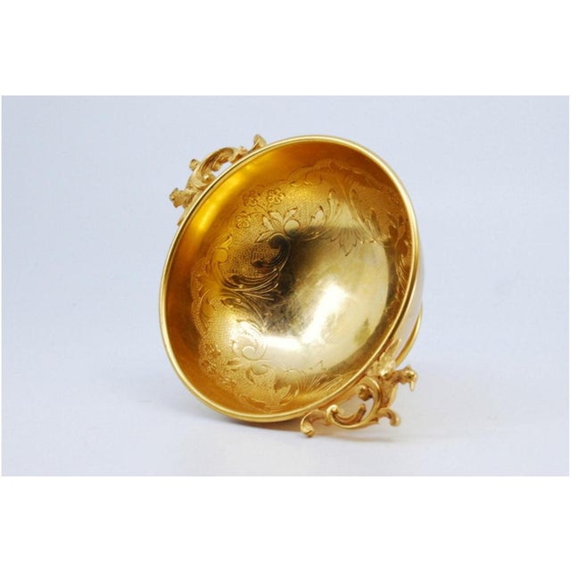 Gold-Plated Silver Candy Box with Reliefs and Bird-Shaped Wing Applications For Sale - Image 5 of 8