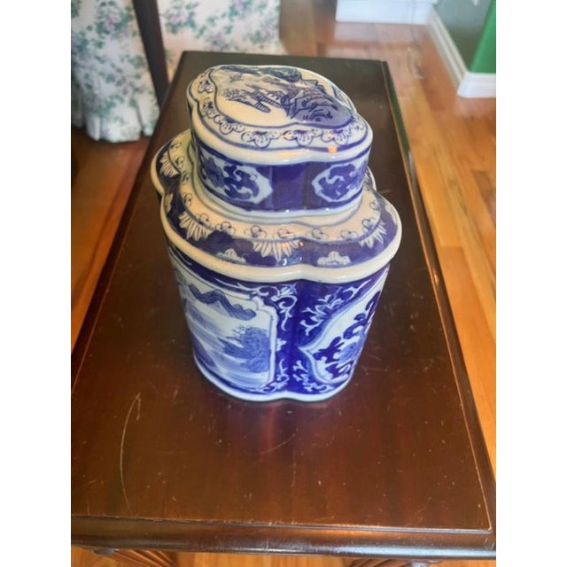 Chinoiserie Chinoiserie Lidded Ginger Jar For Sale - Image 3 of 5