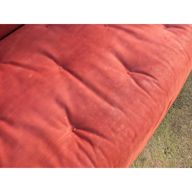 Cashmere Rubies Leather Two-Seater Mademoiselle Sofa by Matteo Thun and Antonio Rodriguez for Baxter, 1960s For Sale - Image 11 of 18