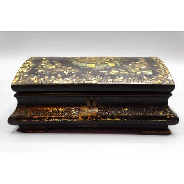Antique Chinese Export Lacquered Gilt Papier Mache Box For Sale - Image 6 of 12