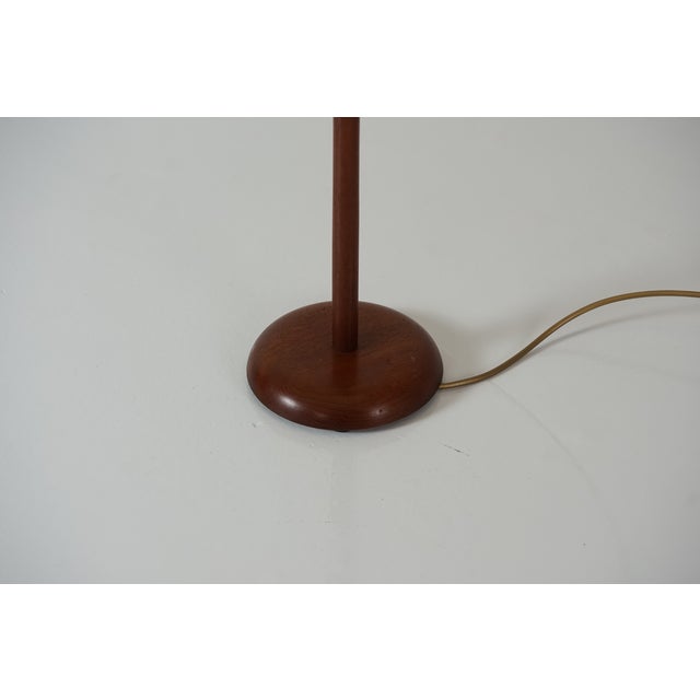 Mid-Century Modern Teak Floor Lamp with Fiberglass Lampshade, 1960s For Sale - Image 9 of 10