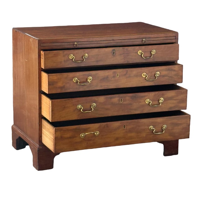 George III Bachelor's Chest of Drawers of Mahogany on Bracket Feet For Sale - Image 10 of 13