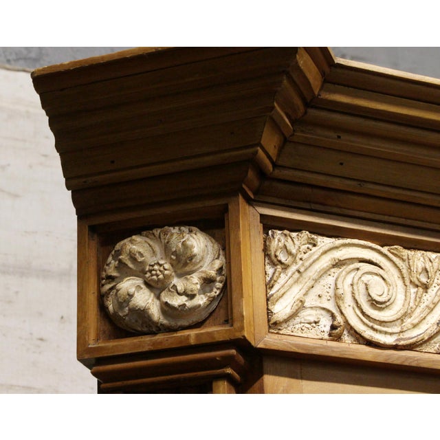 Early 20th Century Early 20th Century Georgian Revival Knotty Pine Alcove Cabinet For Sale - Image 5 of 13