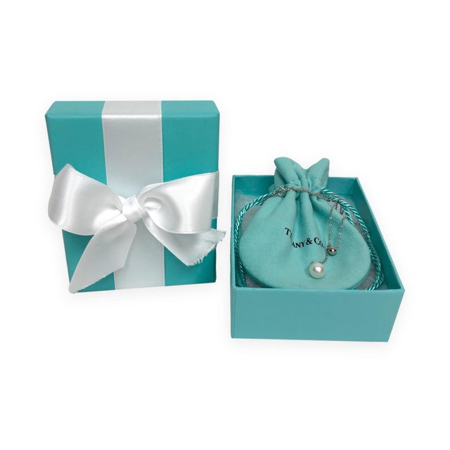 Metal Tiffany & Co. 18k White Gold Pearl Y-Drop Necklace — 16" For Sale - Image 7 of 7