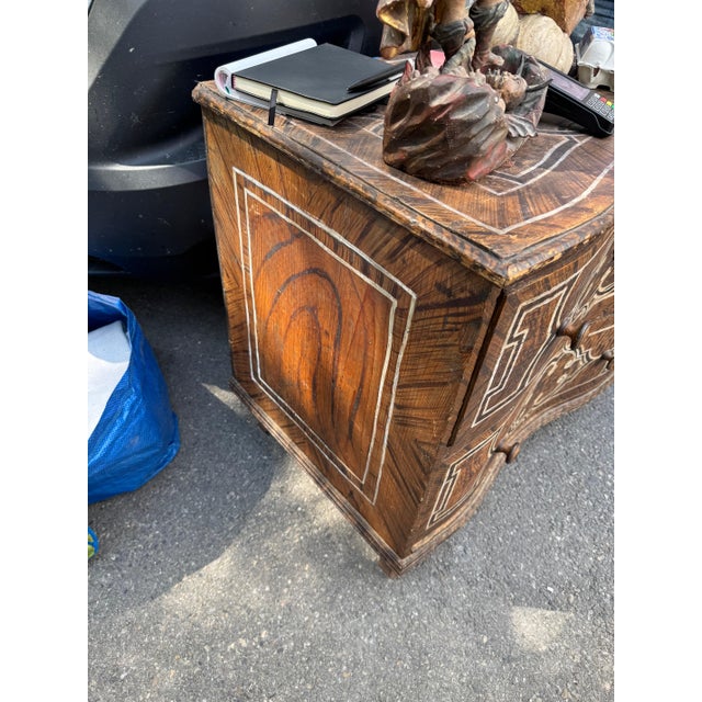 18th c German painted small commode from Irschenberg, Germany. Original painted faux bois finish. 31”l x 20”d x 28”h 49-055