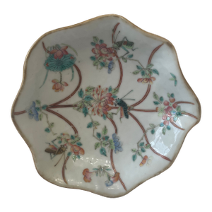 Mid 19th Century Chinese Famille Rose Porcelain Offering/Alter Dish