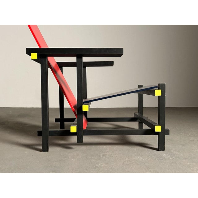 Gerrit Rietveld Red and Blue Chair by Gerrit Rietveld for Gerard Van De Groenekan, 1970 For Sale - Image 4 of 13