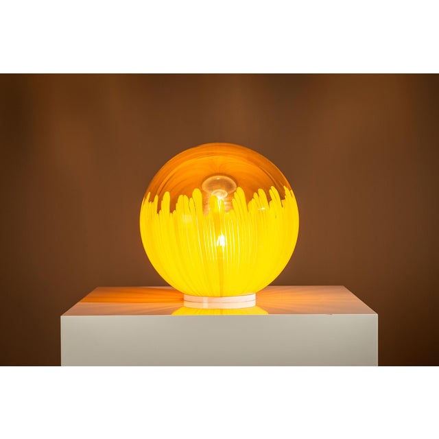 1960s Glass 831 Lamp in Orange by Ludovico Diaz de Santillana for Venini, Italy, 1960s For Sale - Image 5 of 13