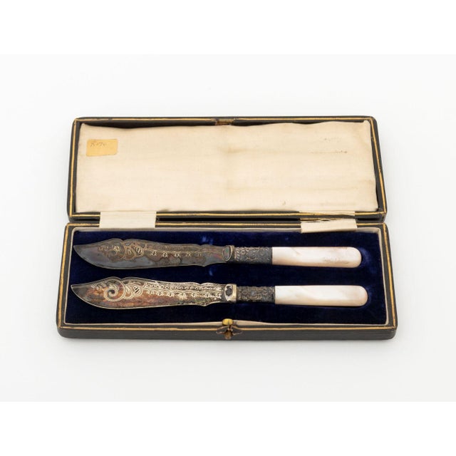 Pair of Victorian Silver Plate and Mother-of-Pearl Fish Knives For Sale - Image 11 of 13