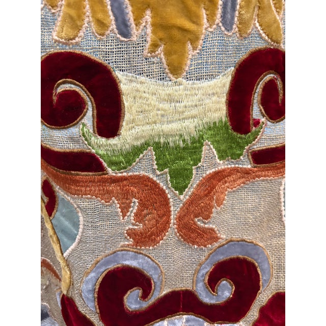 2000 - 2009 Hand-Embroidered Indian Export Drapery Panel With Velvet Appliqué, Classical Urn Motif. For Sale - Image 5 of 10
