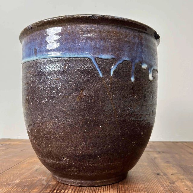 Mid-Century Modern Vintage Shigaraki Earthenware Plant Stand, 1970s For Sale - Image 3 of 11