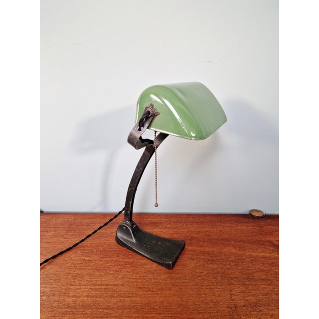 Bauhaus Vintage German Banker's Lamp, 1920s For Sale - Image 3 of 18