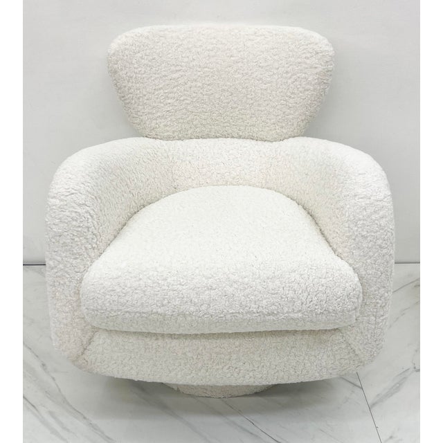 1980s Vladimir Kagan "Papa Bear" Swivel Rocking Chair, in Boucle, Directional, 1980's For Sale - Image 5 of 7