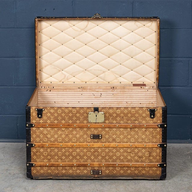 Antique Trunk in Woven Canvas from Louis Vuitton, 1890 For Sale - Image 9 of 18