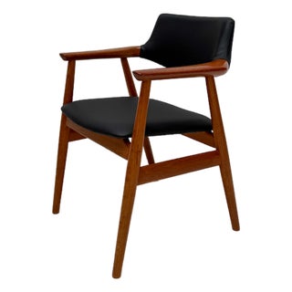 Mid-Century Danish Teak Armchair GM11 by Svend Åge Eriksen for Glostrup Møbelfabrik, 1960s For Sale