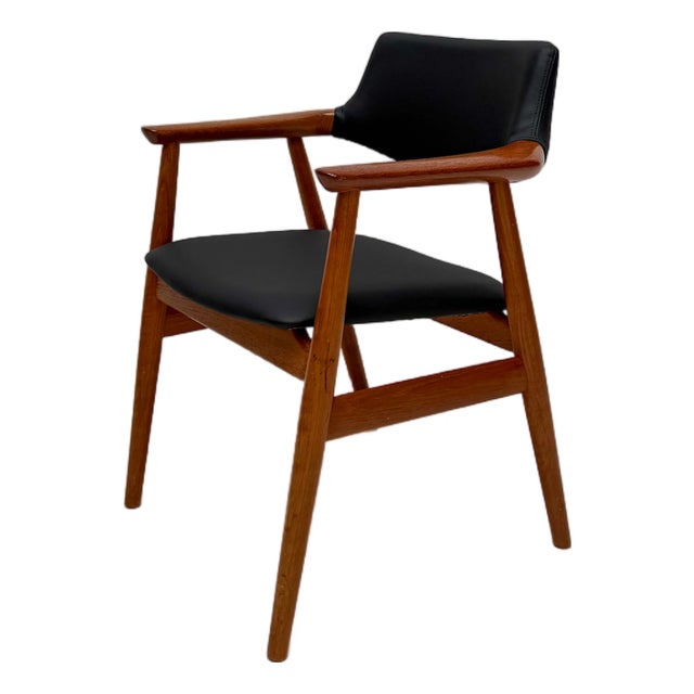 Mid-Century Danish Teak Armchair GM11 by Svend Åge Eriksen for Glostrup Møbelfabrik, 1960s For Sale