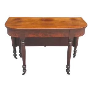 Early 1800s Federal Mahogany Single Drop Leaf Table