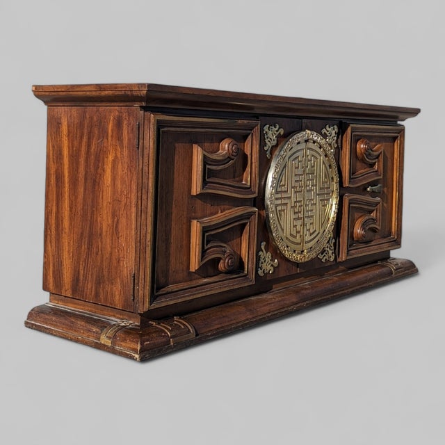 1970s Wood and Brass Lowboy Credenza With Geometric Paneled Front For Sale In Los Angeles - Image 6 of 7