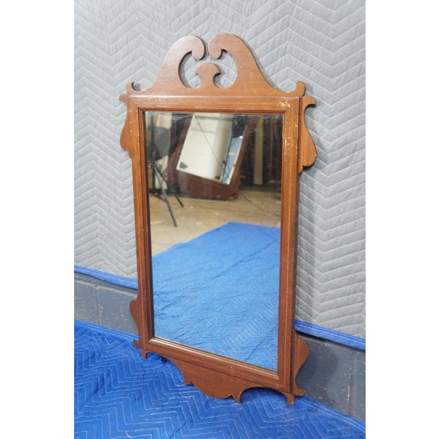 Mid 20th Century Vintage Chippendale Mahogany Inlaid Wall Vanity Mirror For Sale - Image 4 of 12